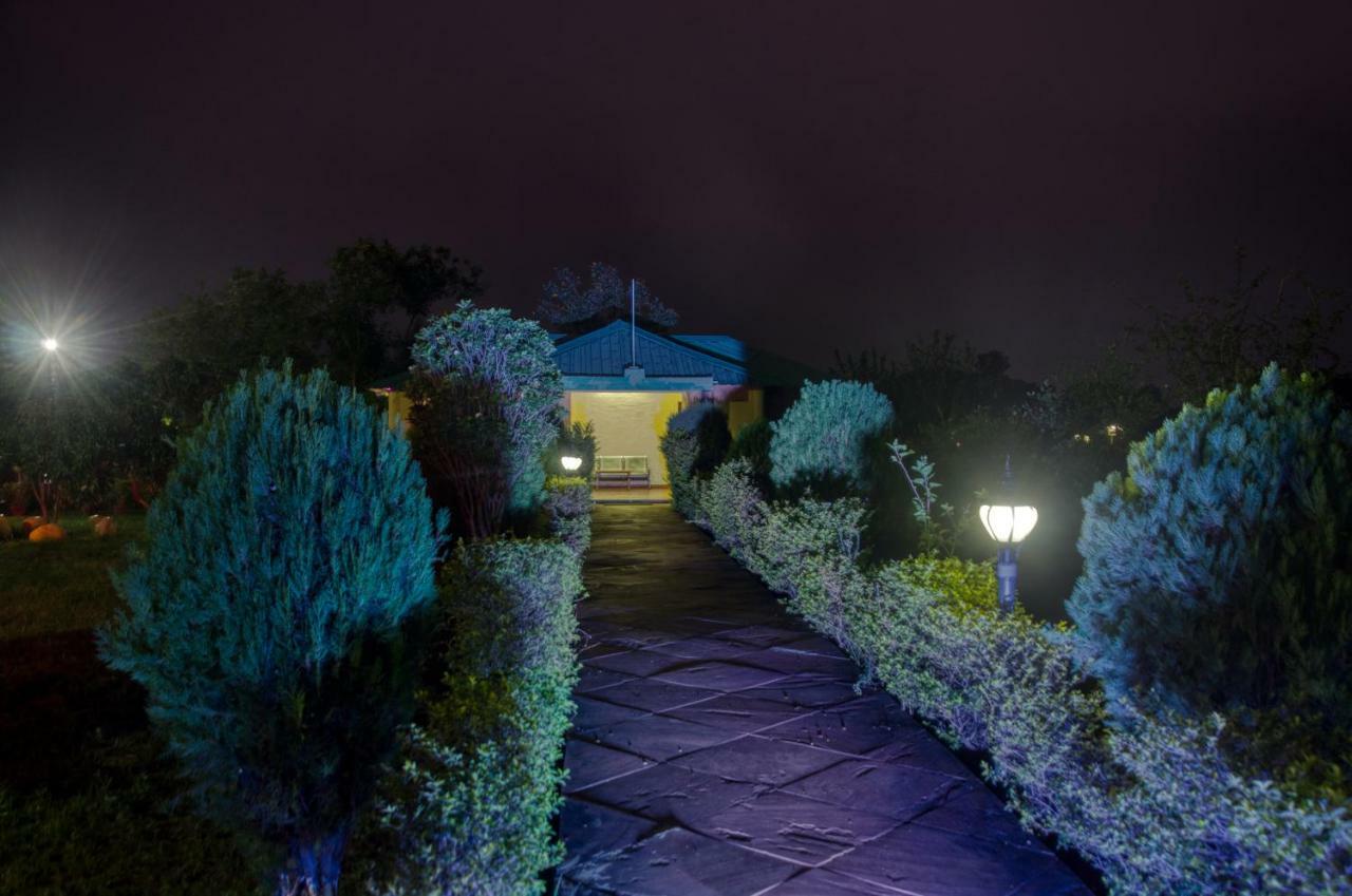 Tusk And Roar Corbett Resort Dhela Exterior foto